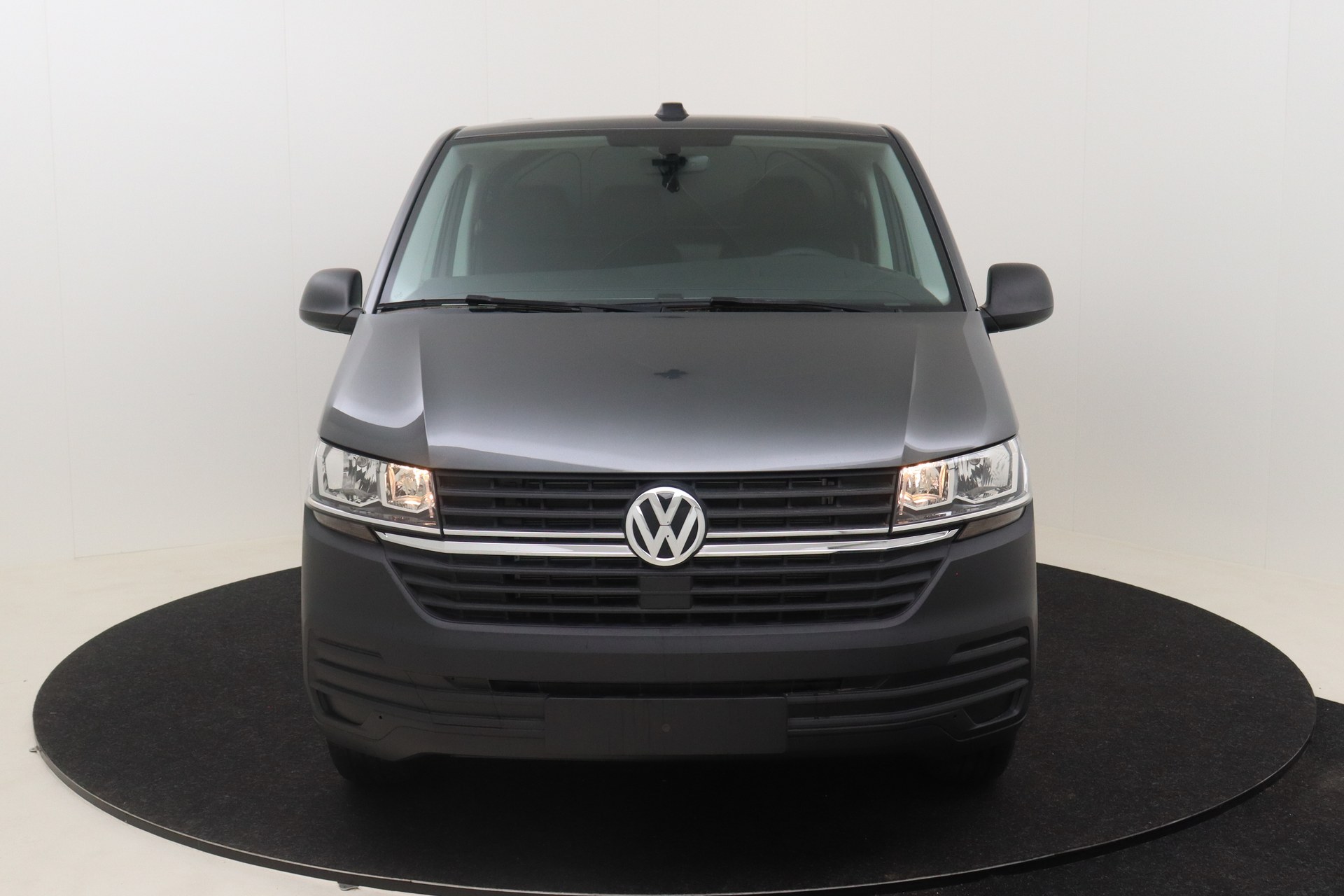 VOLKSWAGEN T6 Transporter   2.0 TDI 110ch 5M Van SWB