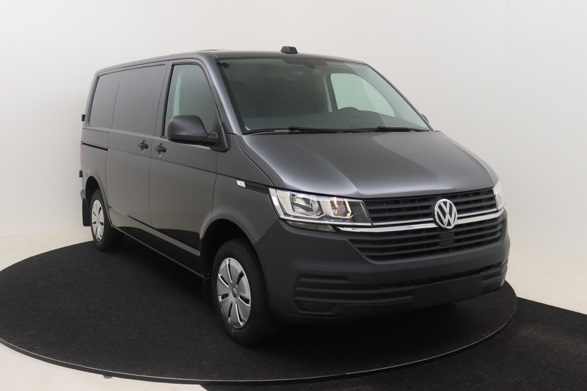 VOLKSWAGEN T6 Transporter   2.0 TDI 110ch 5M Van SWB