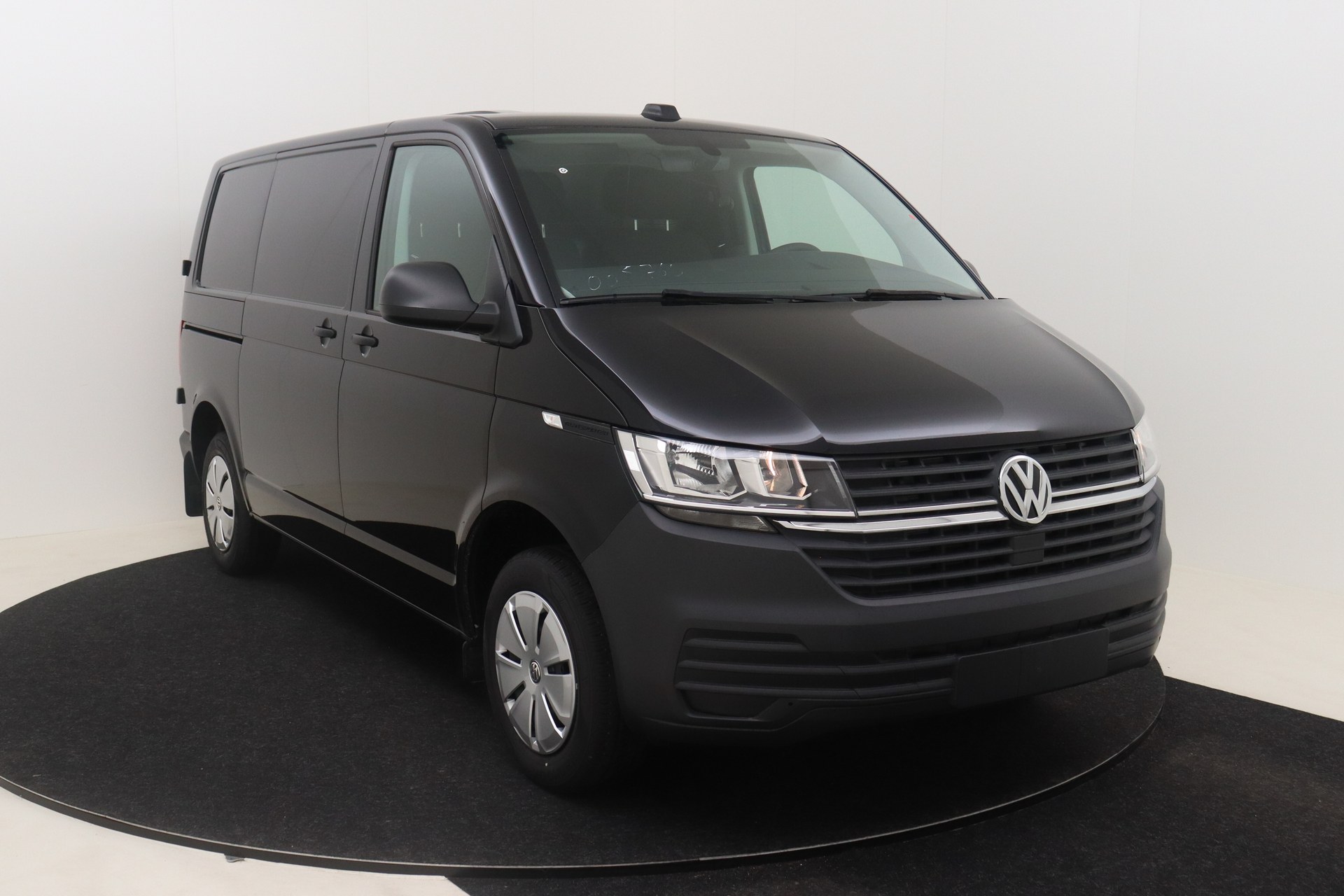 VOLKSWAGEN T6 Transporter   2.0 TDI 110ch 5M Van SWB