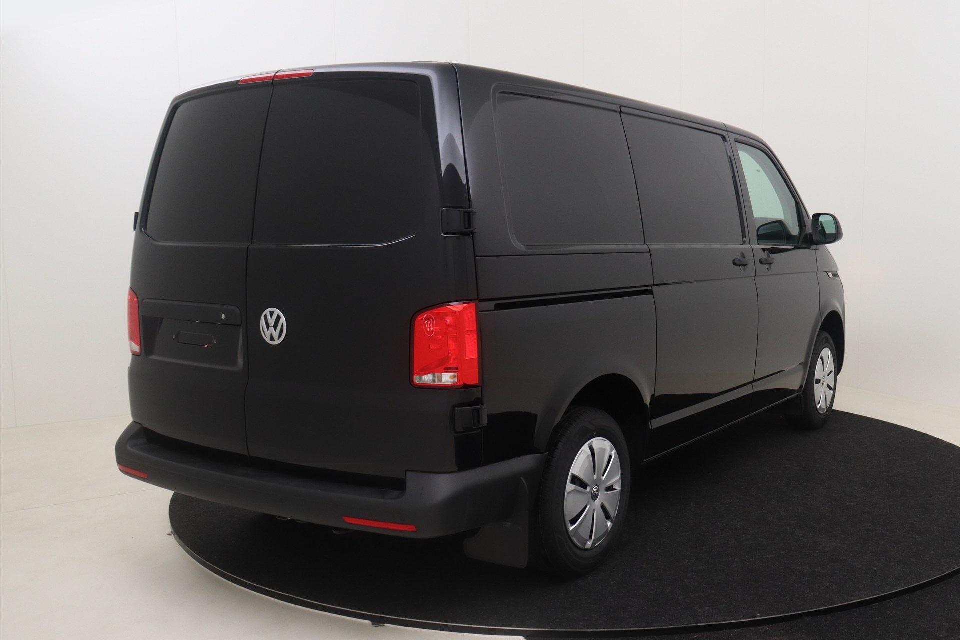 VOLKSWAGEN T6 Transporter   2.0 TDI 110ch 5M Van SWB