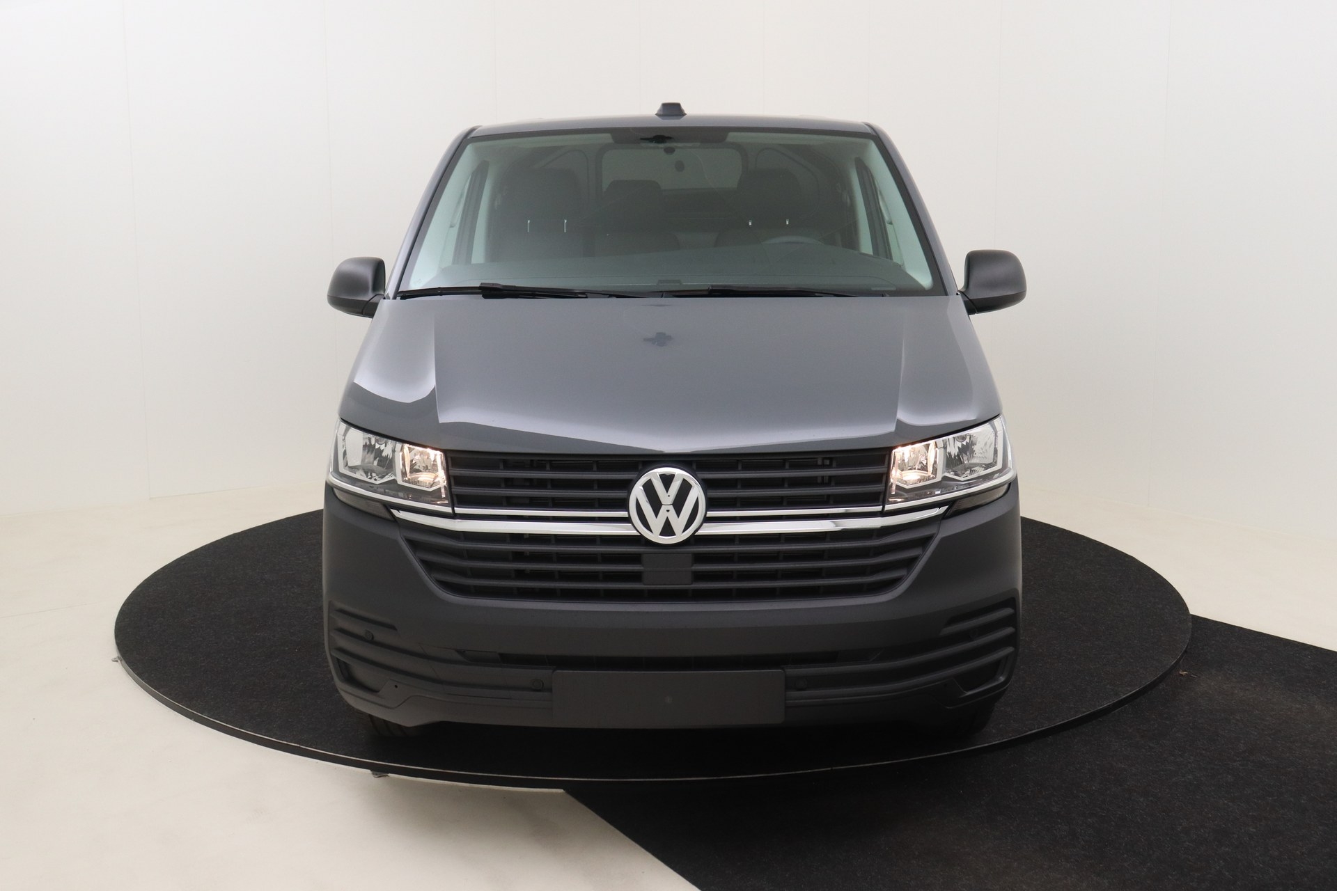 VOLKSWAGEN T6 Transporter   2.0 TDI 110ch 5M Van SWB