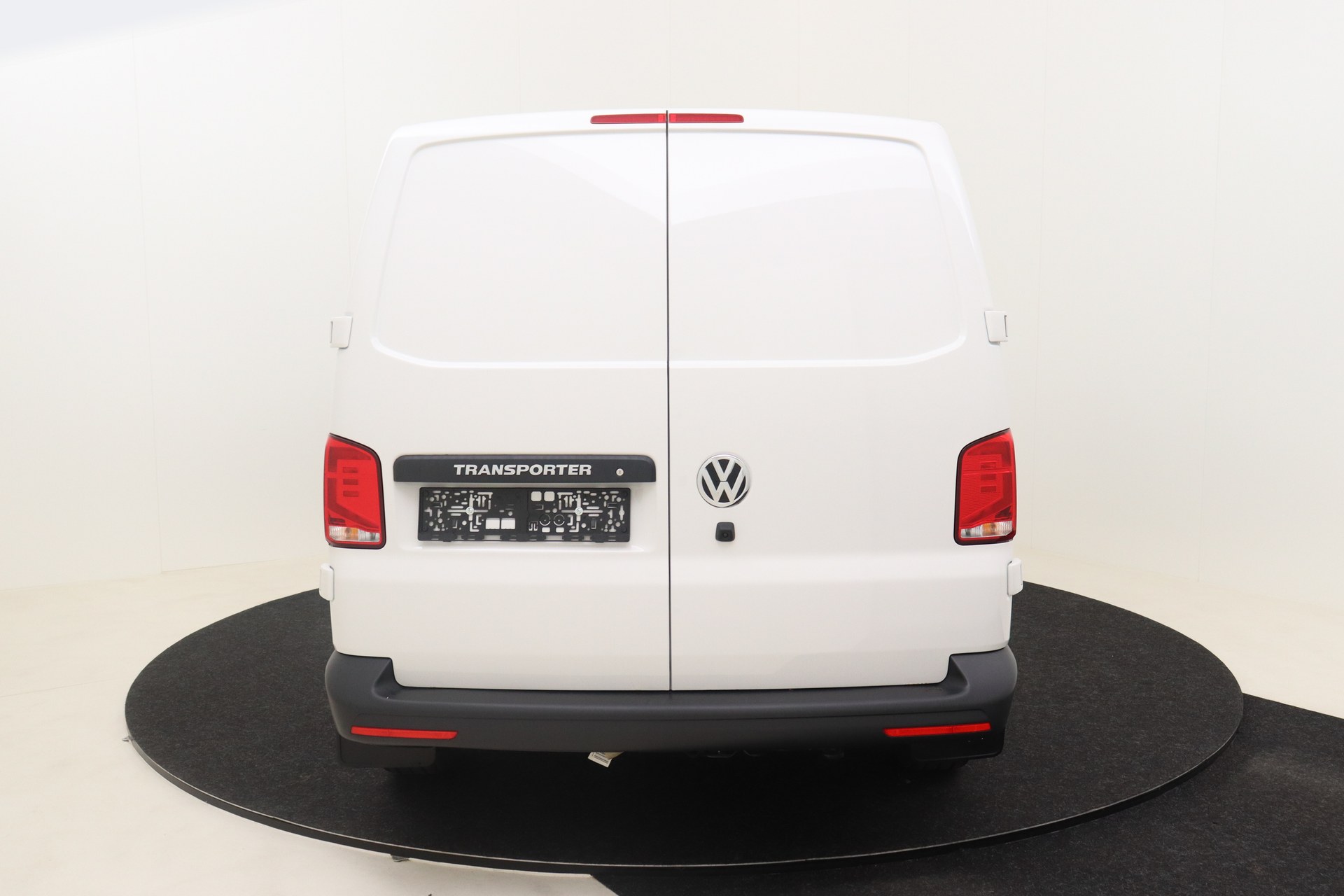 VOLKSWAGEN T6 Transporter   2.0 TDI EU6 150ch 6M Van SWB