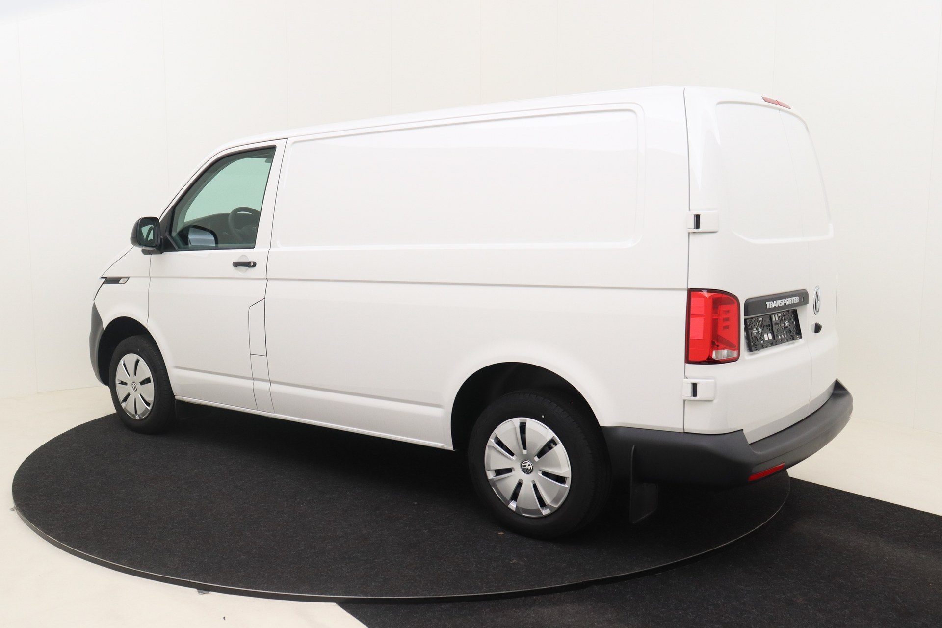 VOLKSWAGEN T6 Transporter   2.0 TDI EU6 150ch 6M Van SWB