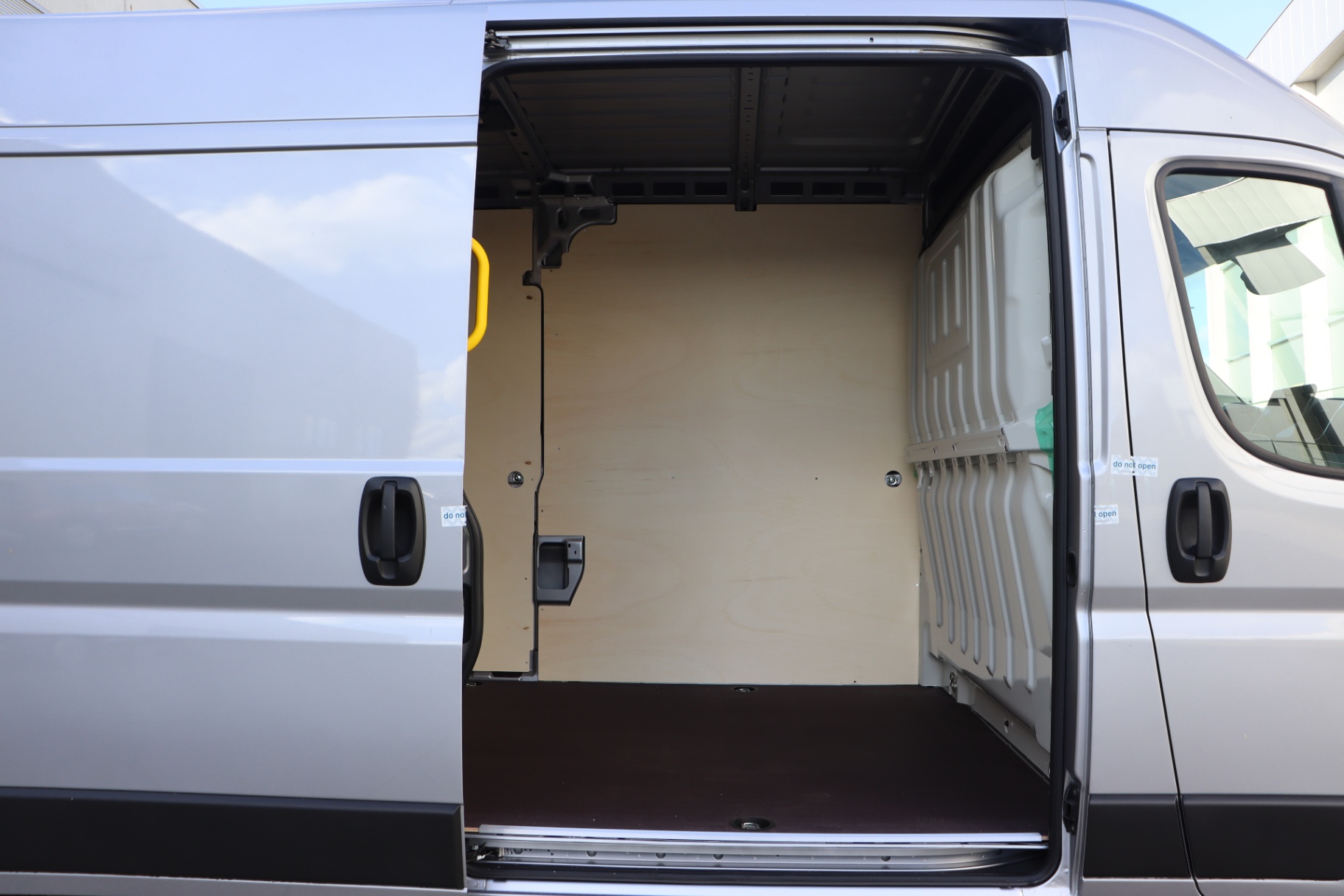 PEUGEOT BOXER 2.2 BlueHDi 140ch S&S Aut.8 New 435 L3H2