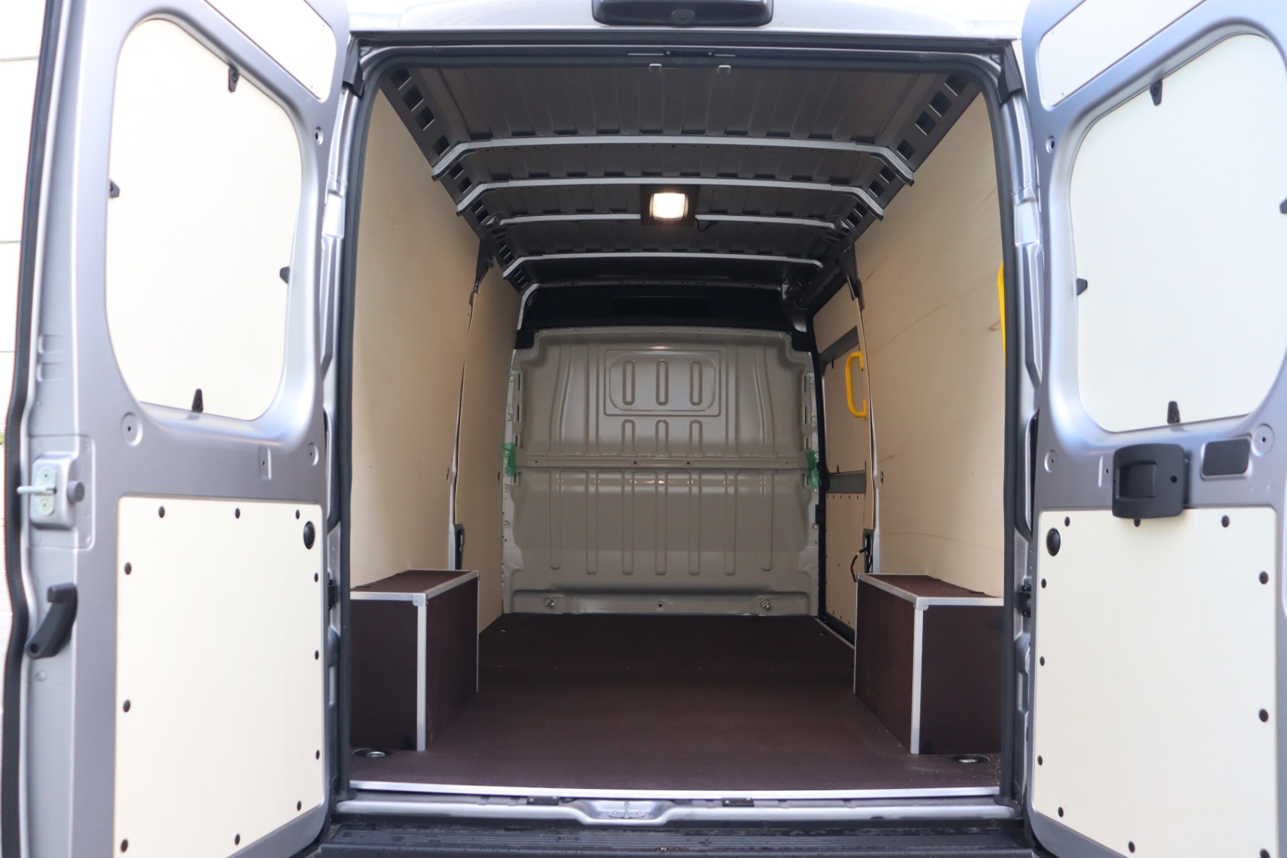 PEUGEOT BOXER 2.2 BlueHDi 140ch S&S Aut.8 New 435 L3H2