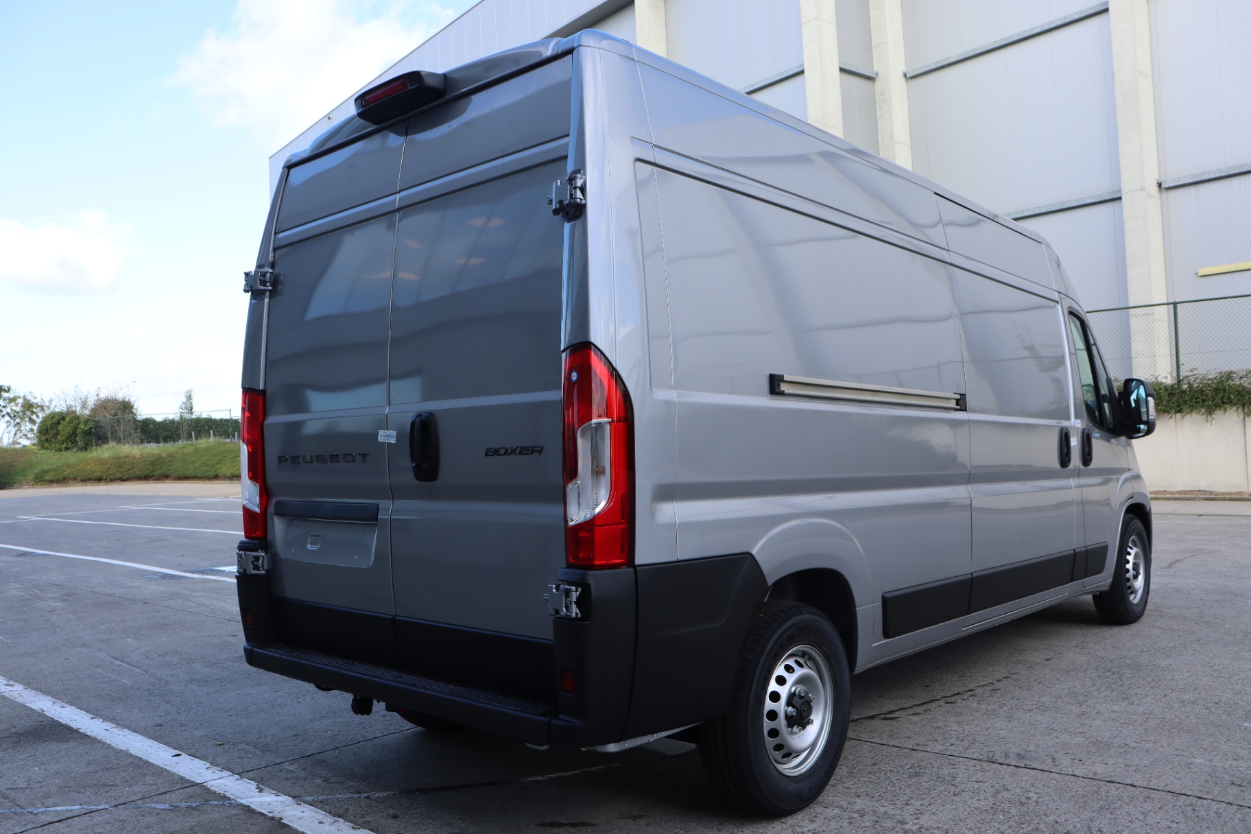 PEUGEOT BOXER 2.2 BlueHDi 140ch S&S Aut.8 New 435 L3H2