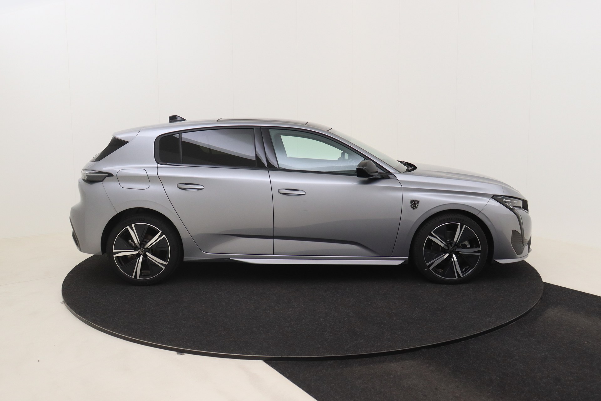 PEUGEOT 308 1.5 BlueHDi 130ch EAT8    GT