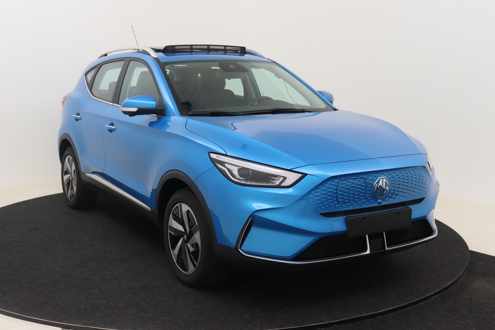 MG ZS EV 72 kWh Luxury I-smart