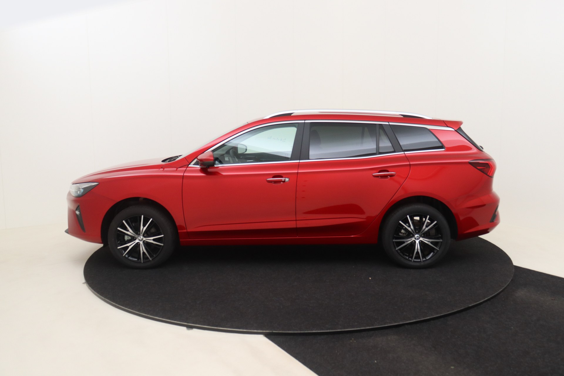 MG MG5 50 kWh Luxury