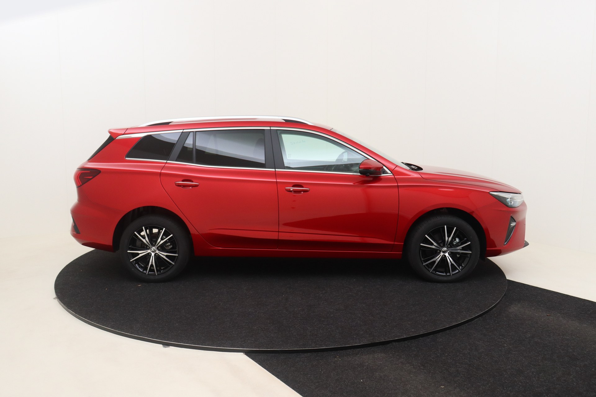 MG MG5 50 kWh Luxury