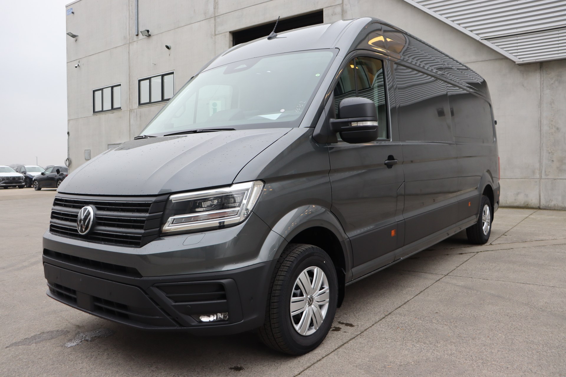 VOLKSWAGEN CRAFTER 2.0 TDI 177ch Aut. 35 Fourgon L4H3 4490 mm