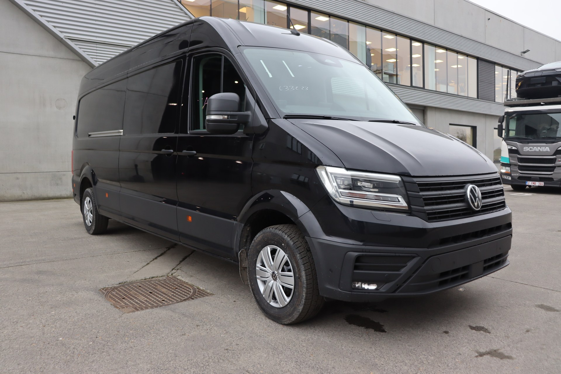 VOLKSWAGEN CRAFTER 2.0 TDI 177ch Aut. 35 Fourgon L4H3 4490 mm