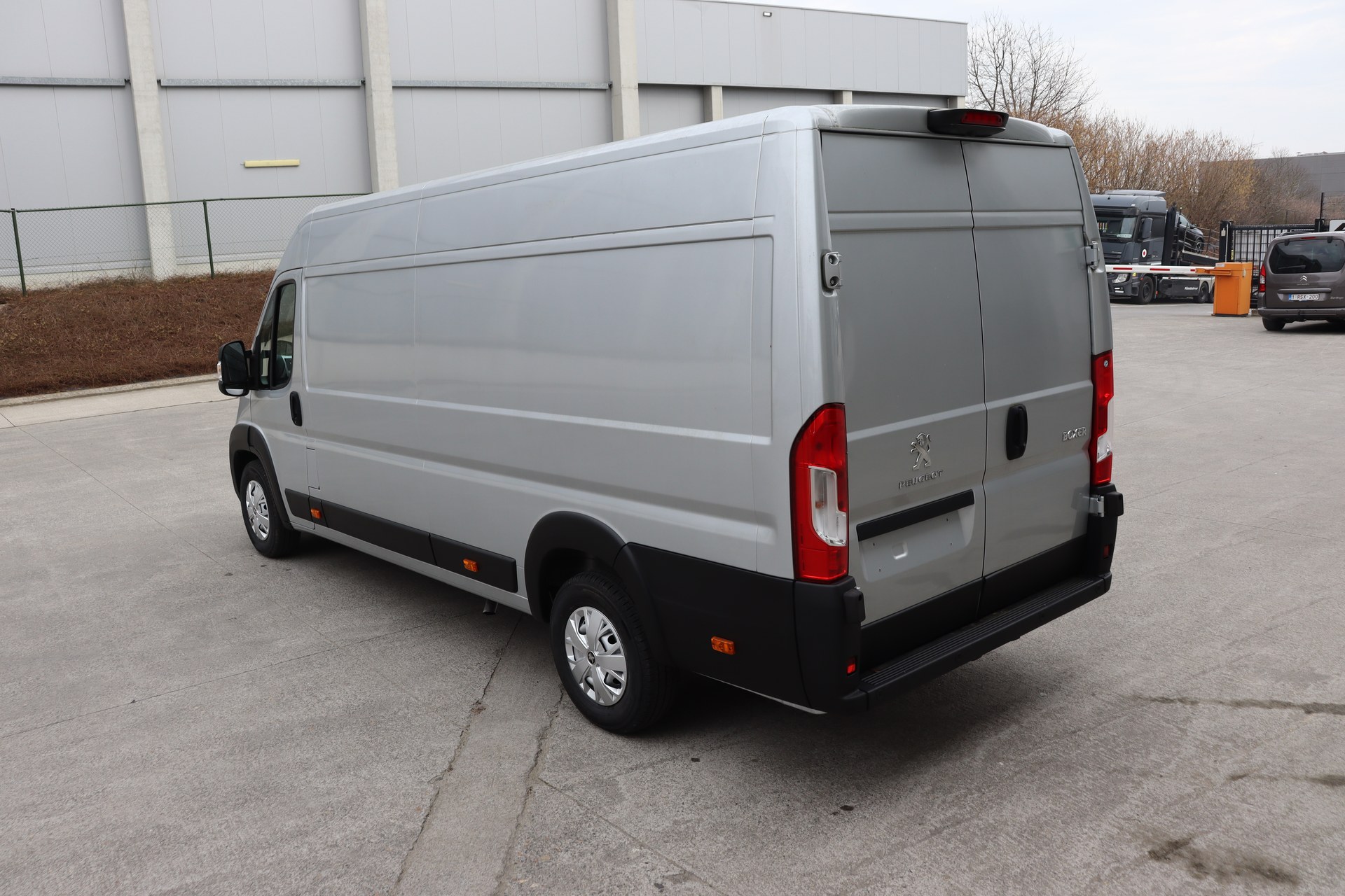 PEUGEOT BOXER 2.2 BlueHDi 165ch S&S Man.6 435 L4H2