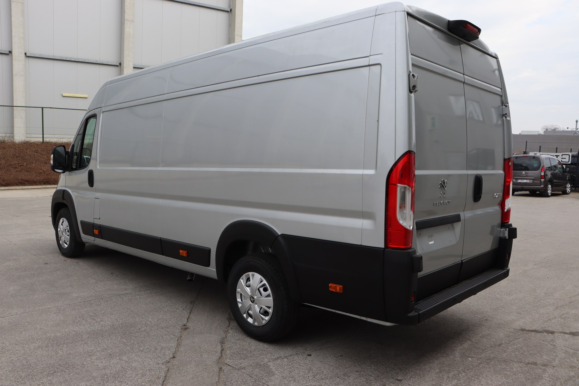 PEUGEOT BOXER 2.2 BlueHDi 165ch S&S Man.6 435 L4H2