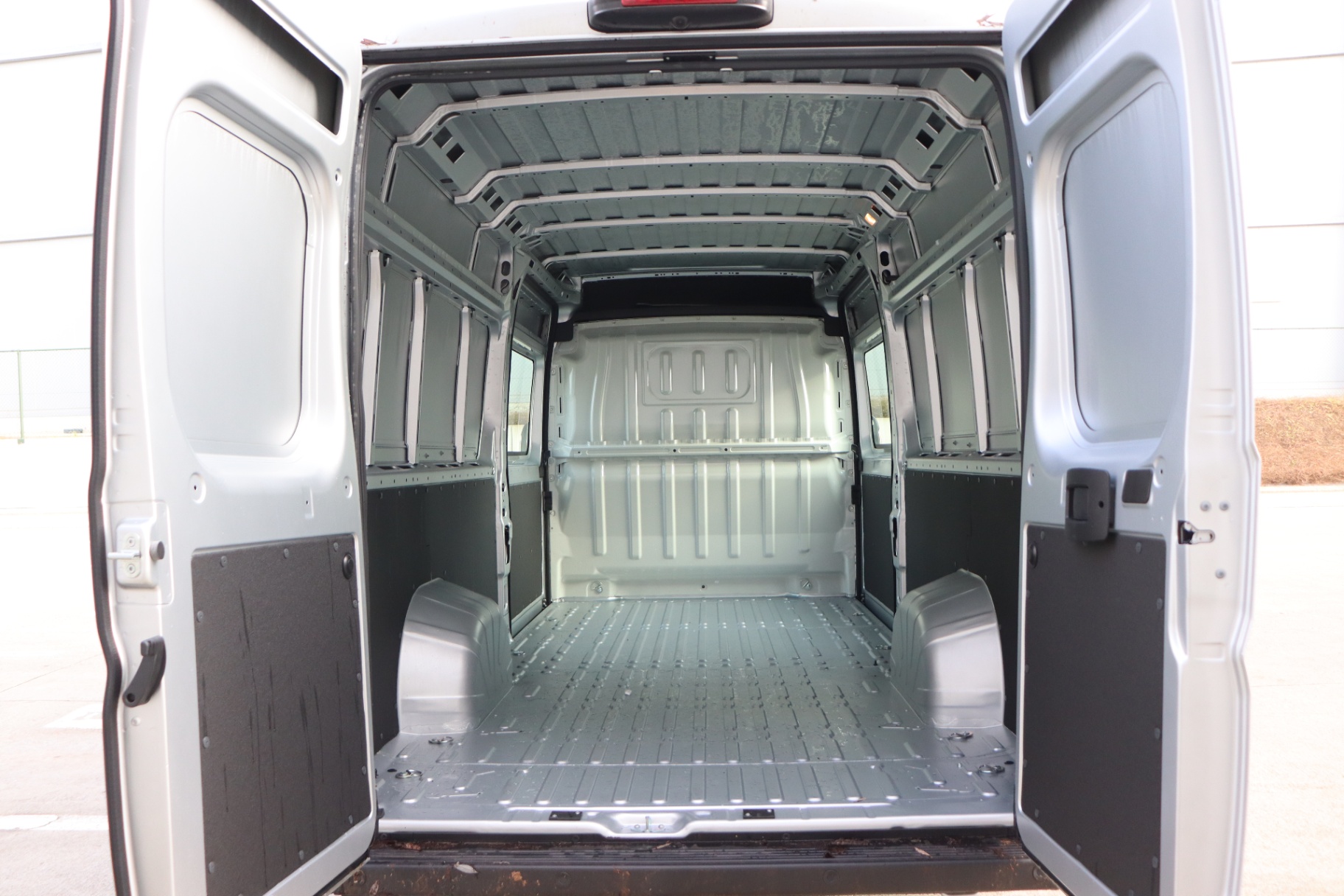 PEUGEOT BOXER 2.2 BlueHDi 165ch S&S Man.6 435 L4H2