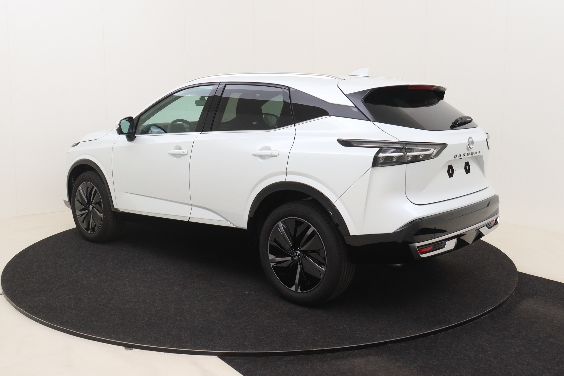 NISSAN QASHQAI 1.3 DIG-T Mild Hybrid 158ch Tekna