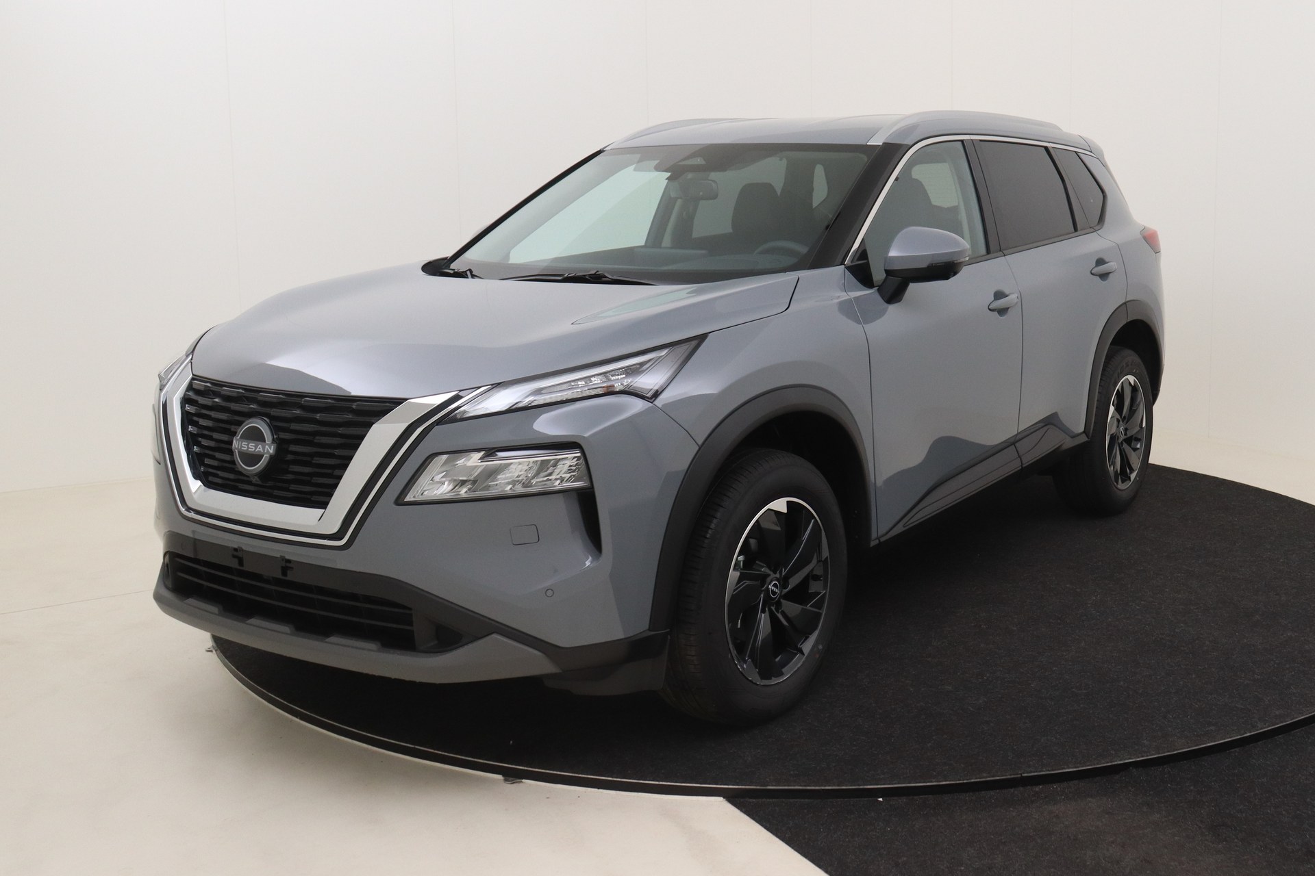 NISSAN X-TRAIL 1.5 VC-T Mild Hybrid 163ch CVT 2WD N-Connecta + PVC leather + Comfort pack 5pl
