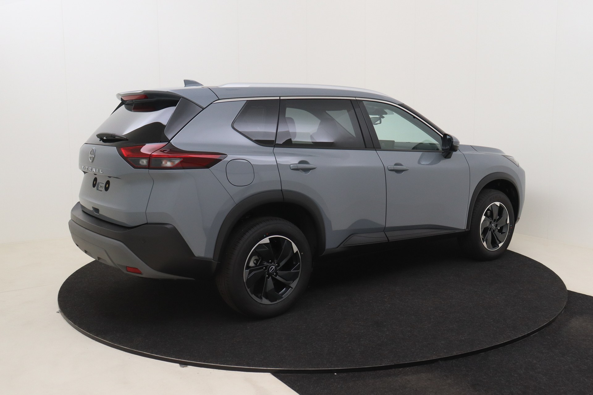 NISSAN X-TRAIL 1.5 VC-T Mild Hybrid 163ch CVT 2WD N-Connecta + PVC leather + Comfort pack 5pl