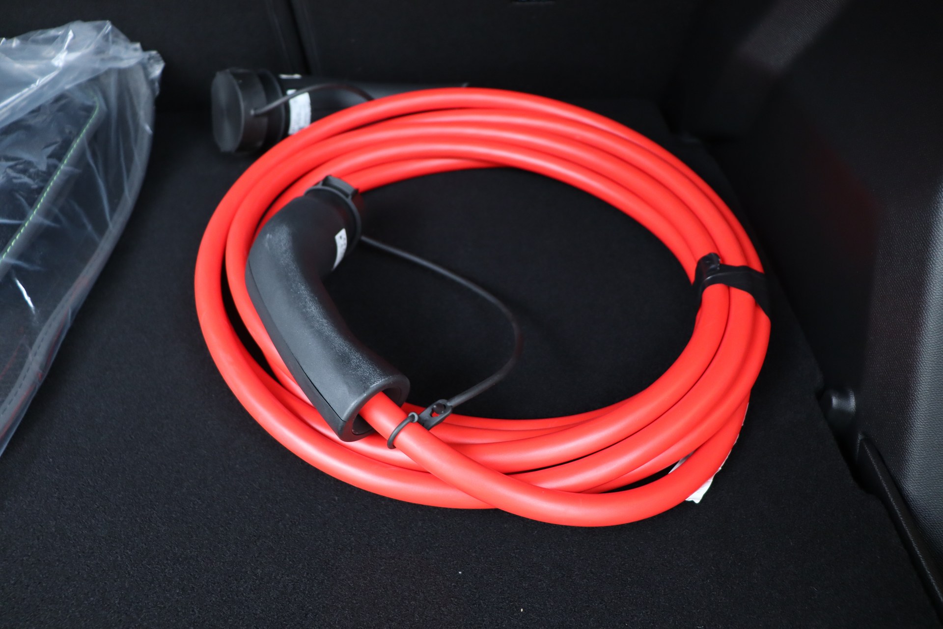 PEUGEOT E-2008 Electric 136ch Aut. GT