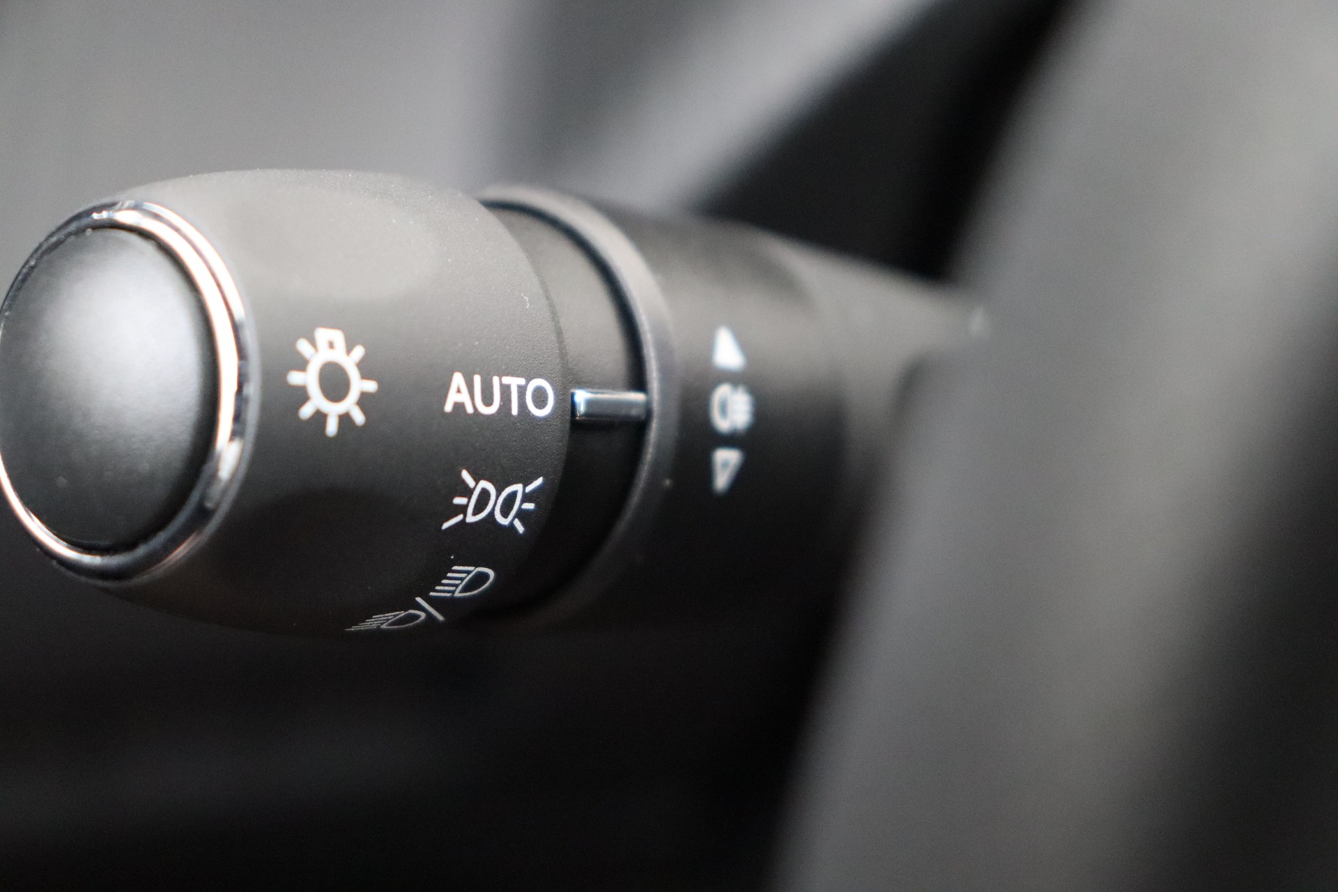 PEUGEOT E-208 Electric 156ch Aut. GT