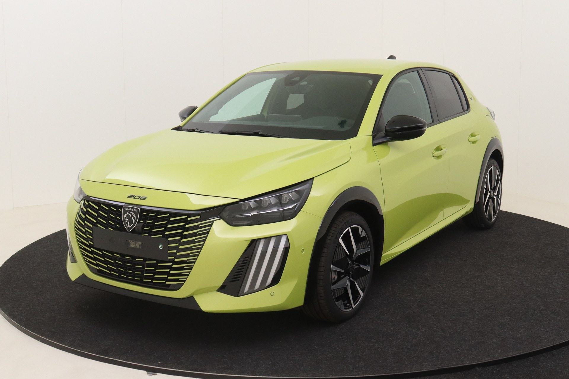 PEUGEOT 208 1.2 Turbo 100ch Man.6    GT