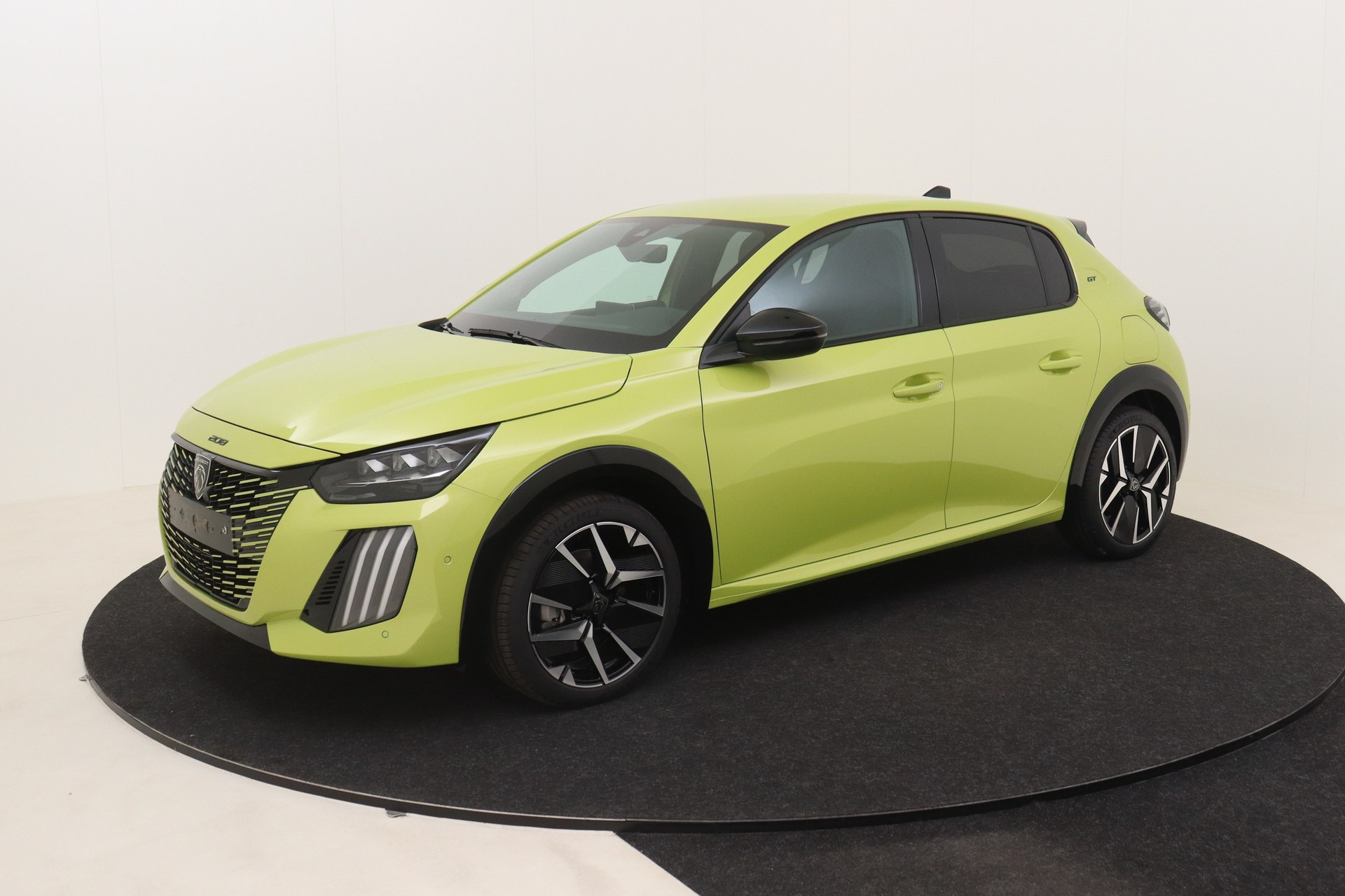 PEUGEOT 208 1.2 Turbo 100ch Man.6    GT