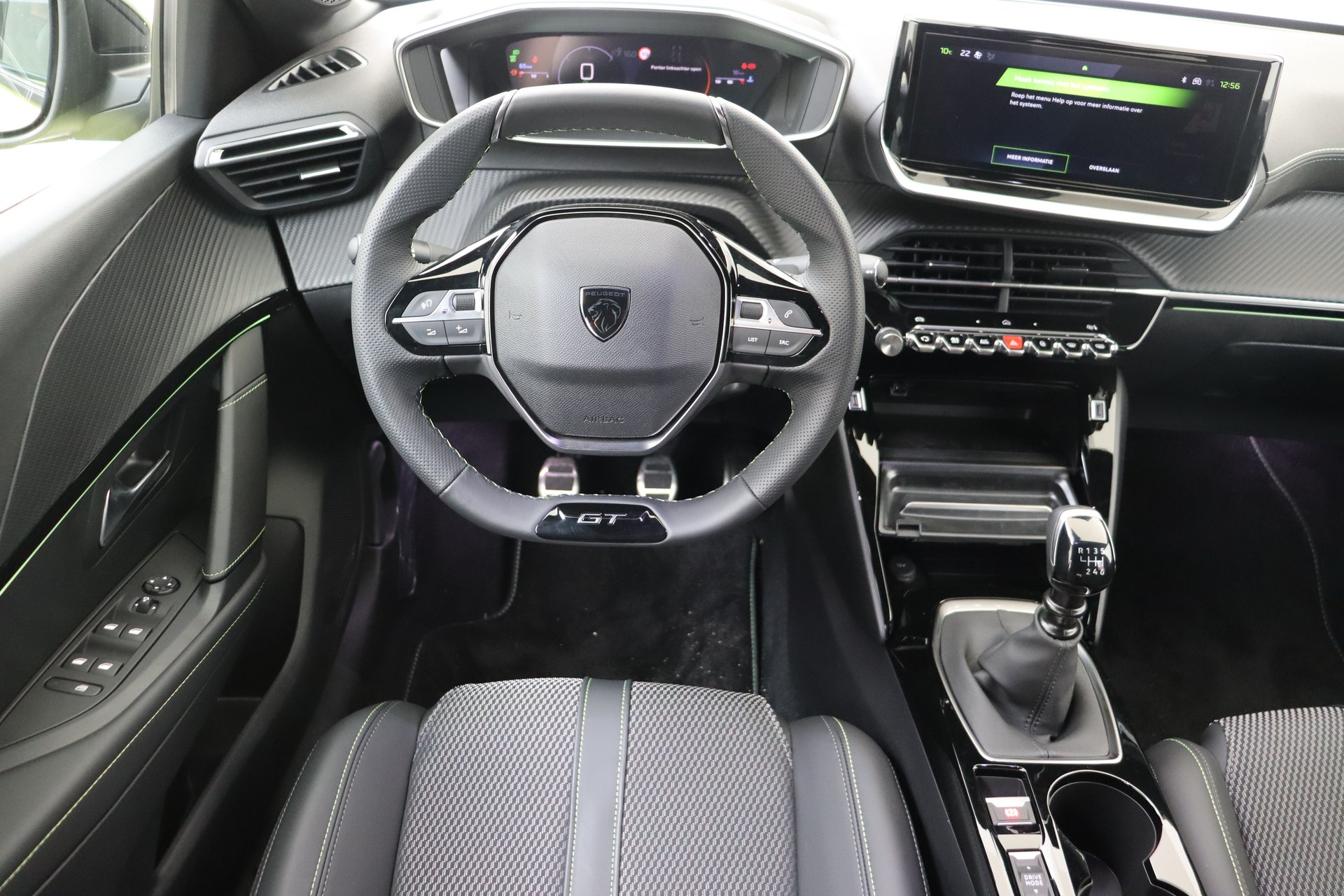 PEUGEOT 208 1.2 Turbo 100ch Man.6    GT