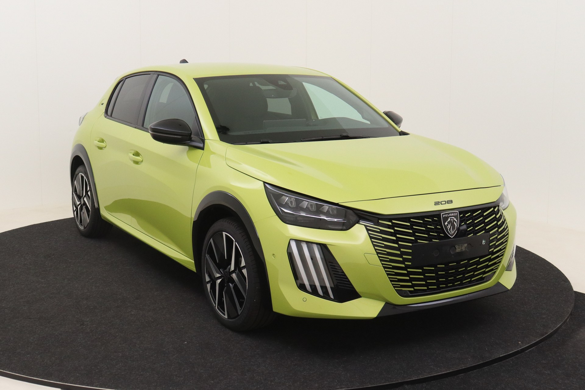 PEUGEOT 208 1.2 Turbo 100ch Man.6    GT