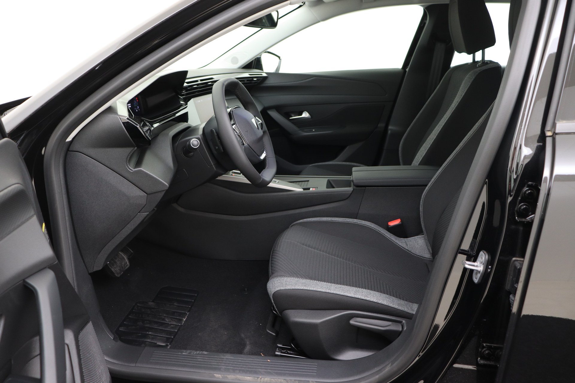 PEUGEOT 308 Hybrid 136ch e-DCS6    Active Pack