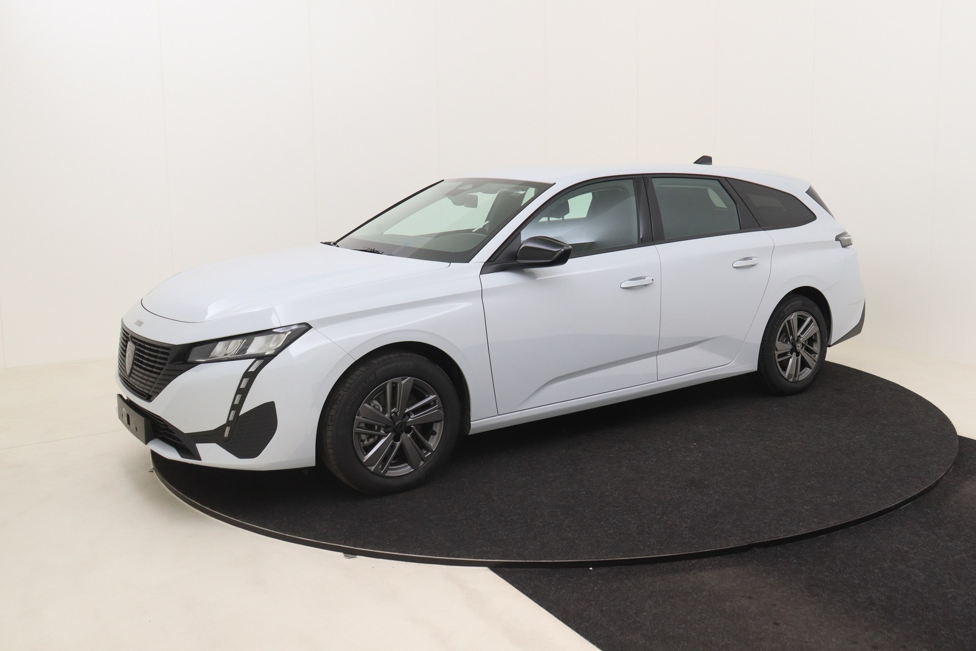 PEUGEOT 308 SW 1.5 BlueHDi 130ch EAT8    Active Pack