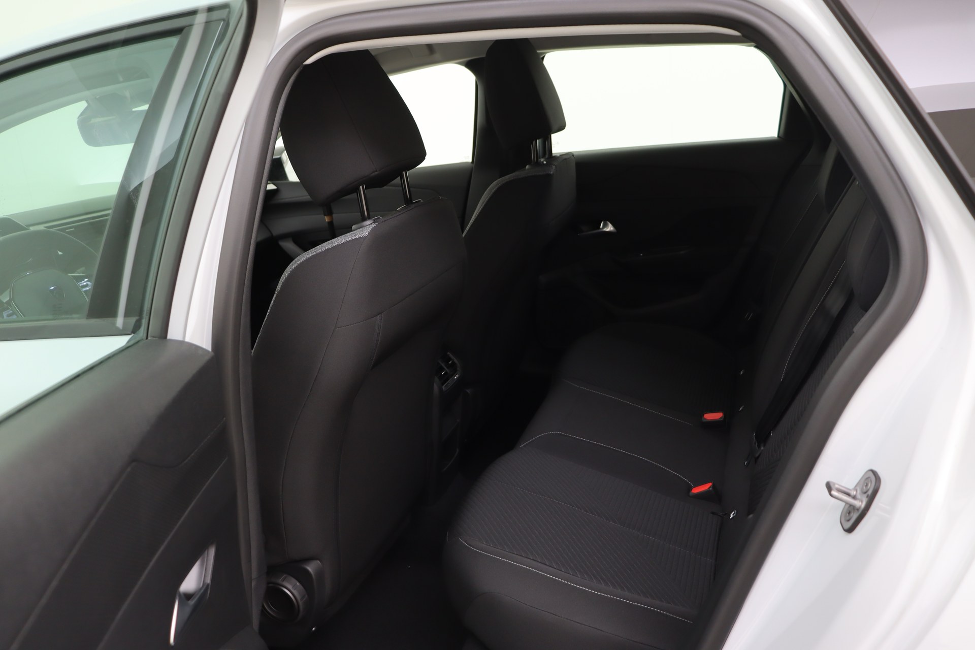 PEUGEOT 308 SW 1.5 BlueHDi 130ch EAT8    Active Pack