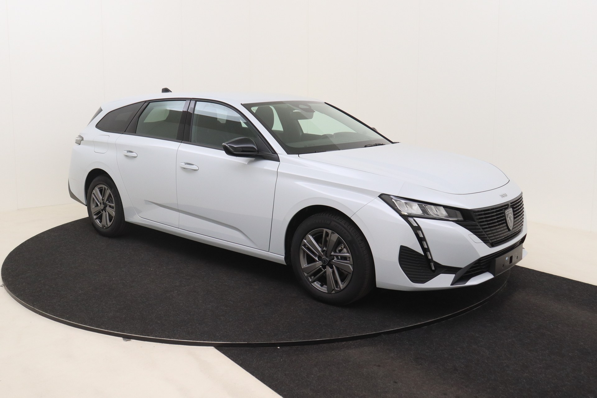 PEUGEOT 308 SW 1.5 BlueHDi 130ch EAT8    Active Pack