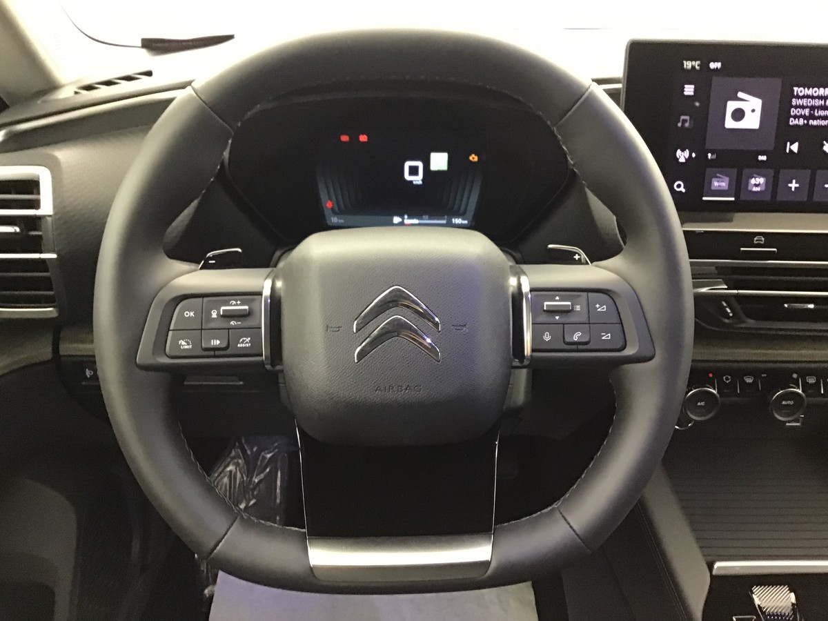 CITROEN C5 X 1.2 GASOLINE 130hp Plus