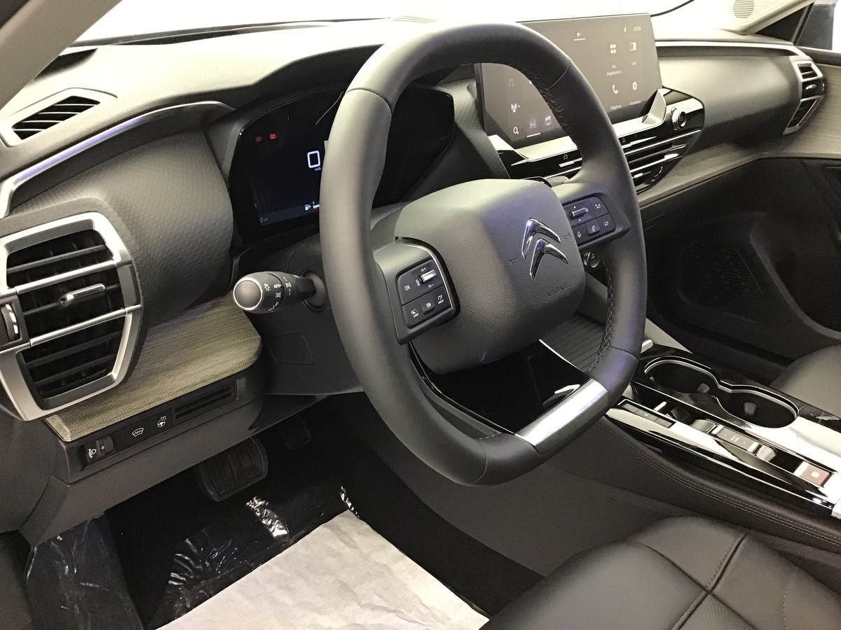 CITROEN C5 X 1.2 GASOLINE 130hp Plus
