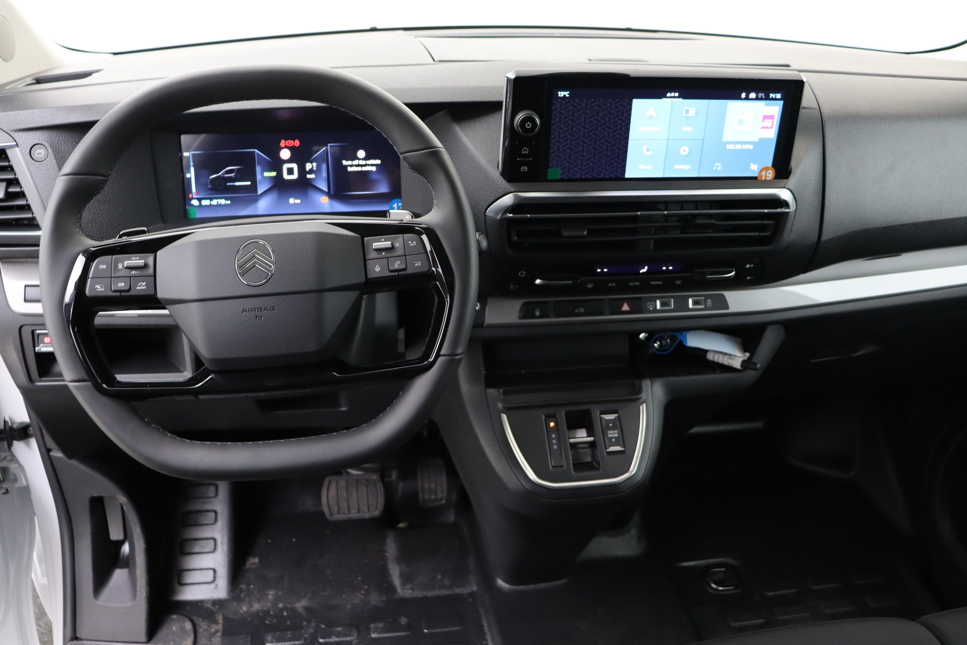 CITROEN E-Jumpy 75 kWh 136ch Maat M