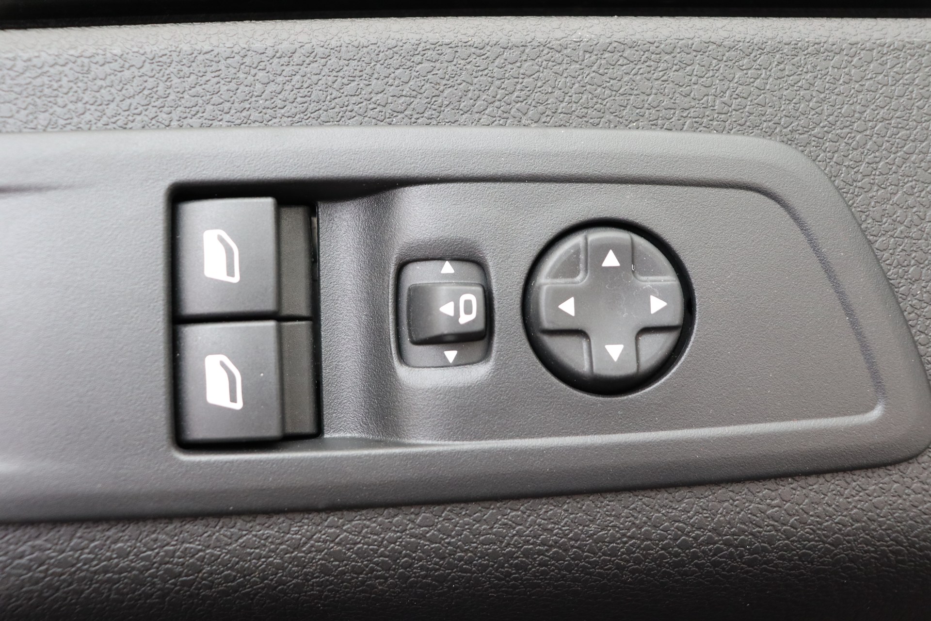 CITROEN E-Jumpy 75 kWh 136ch Maat M