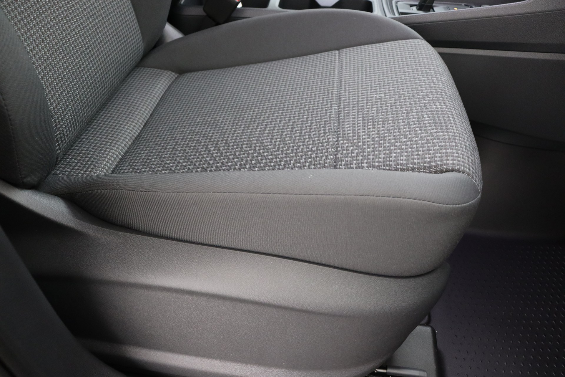 VOLKSWAGEN CADDY 2.0 TDI EU6 122ch DSG7  Cargo SWB