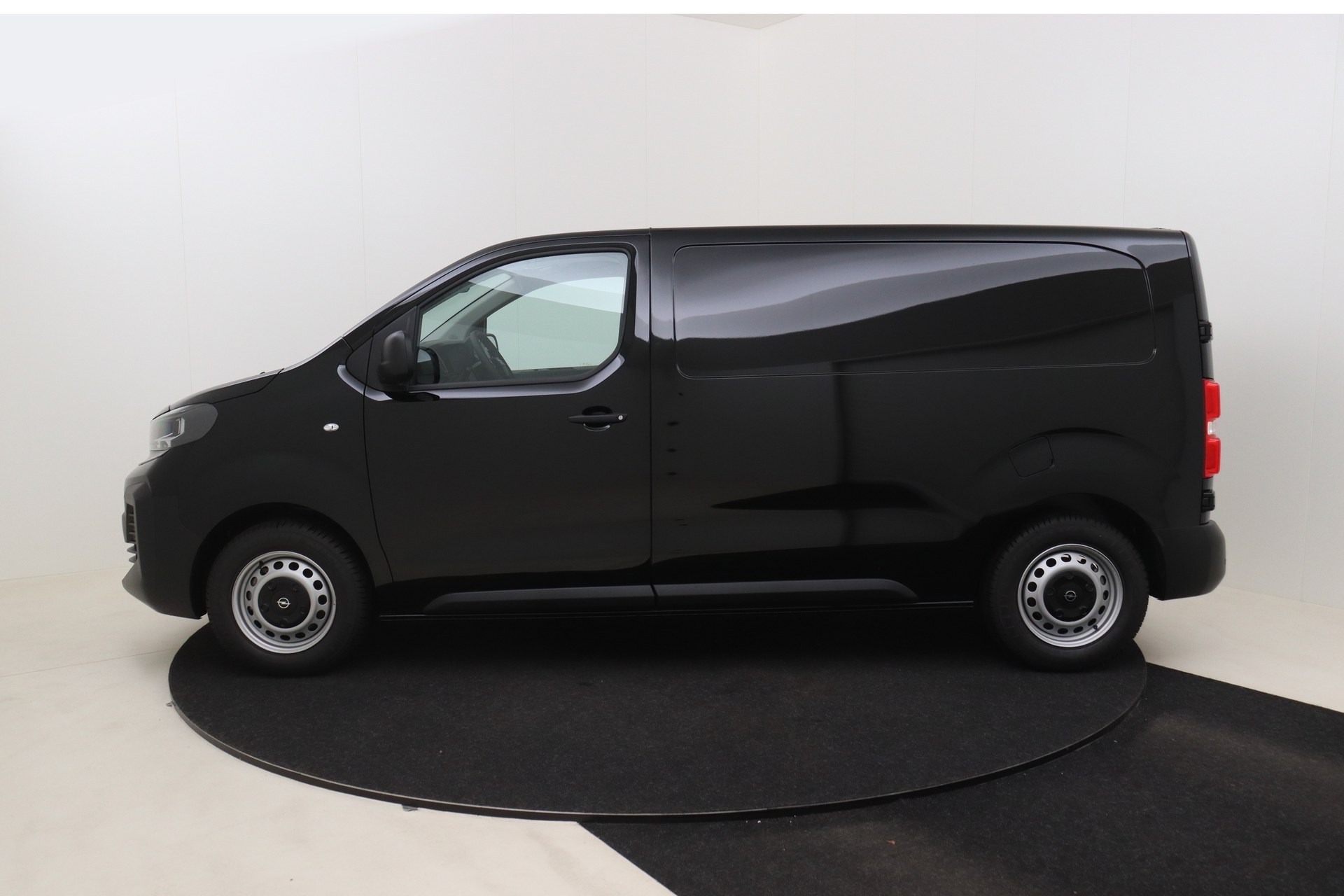 OPEL Vivaro 2.0 Turbo D 145ch MT6 New Van L2