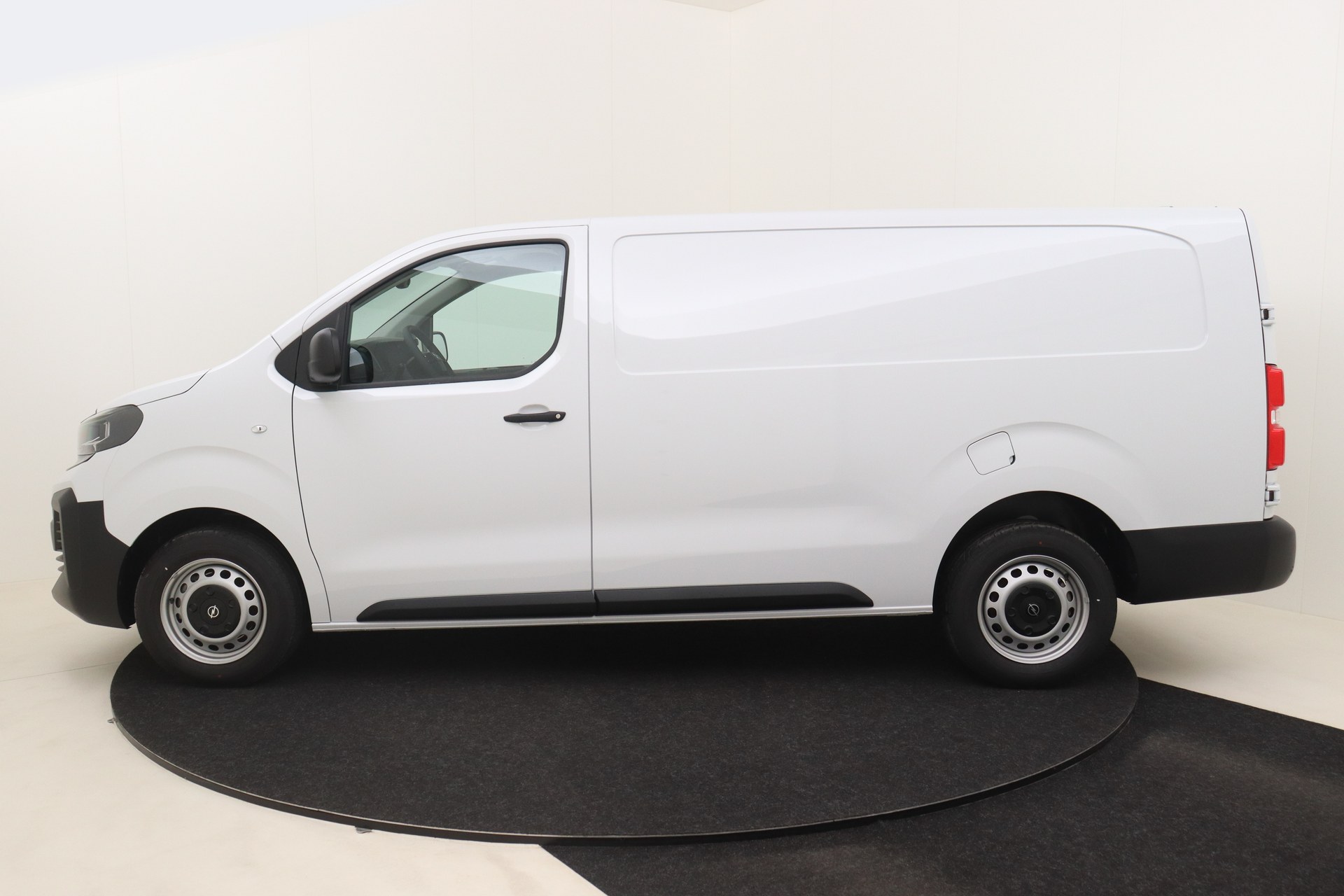 OPEL Vivaro 2.0 Turbo D 145ch MT6 New Van L3