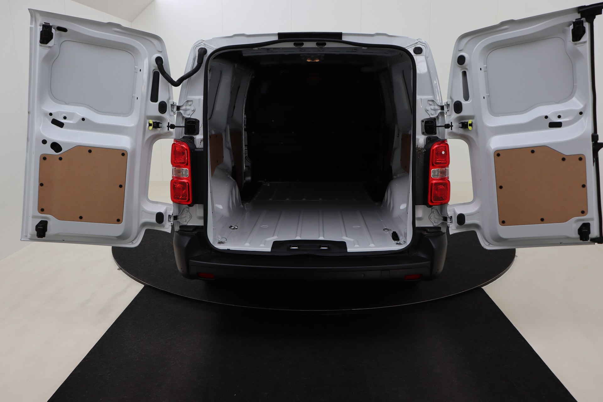 OPEL Vivaro 2.0 Turbo D 145ch MT6 New Van L3