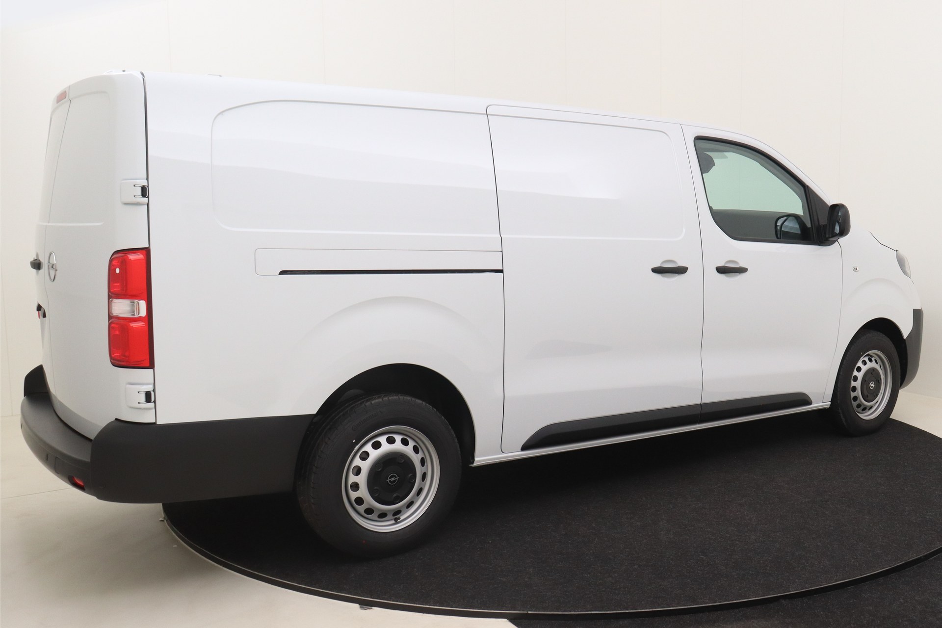 OPEL Vivaro 2.0 Turbo D 145ch MT6 New Van L3