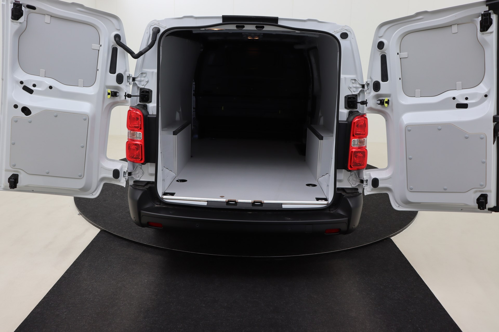 OPEL Vivaro 2.0 Turbo D 145ch MT6 New Van L3