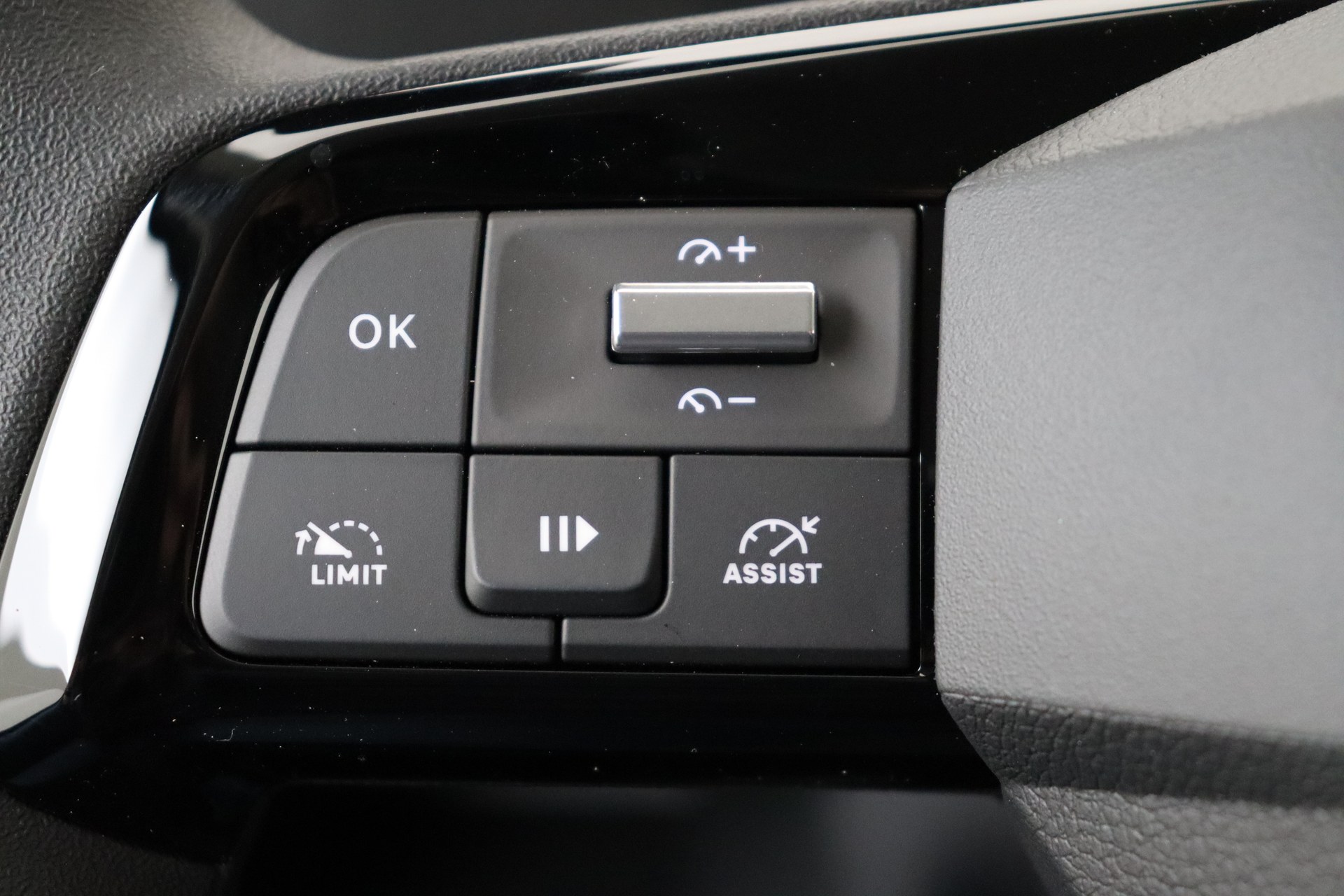 OPEL Vivaro 2.0 Turbo D 145ch MT6 New Van L3