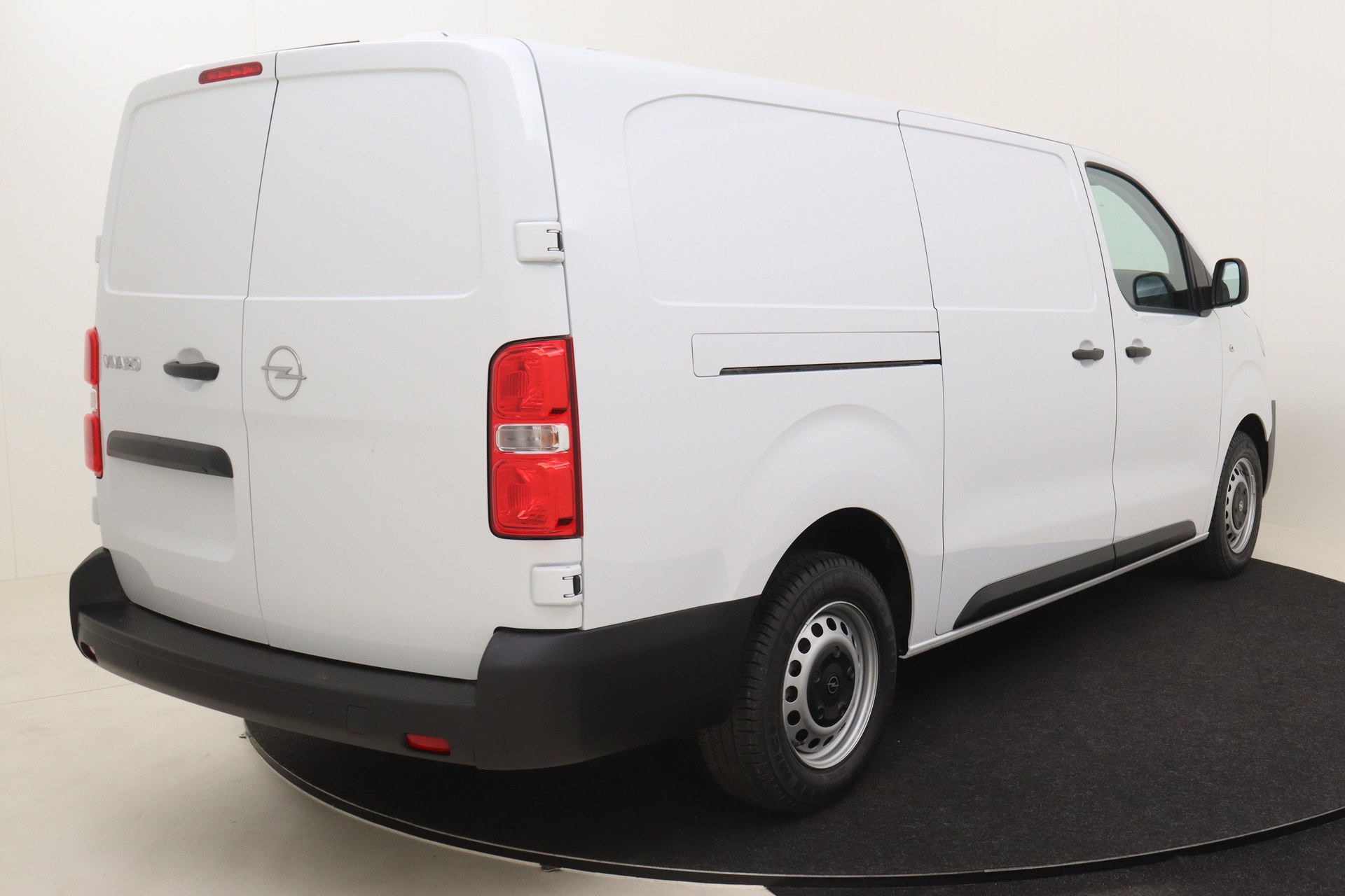 OPEL Vivaro 2.0 Turbo D 145ch MT6 New Van L3