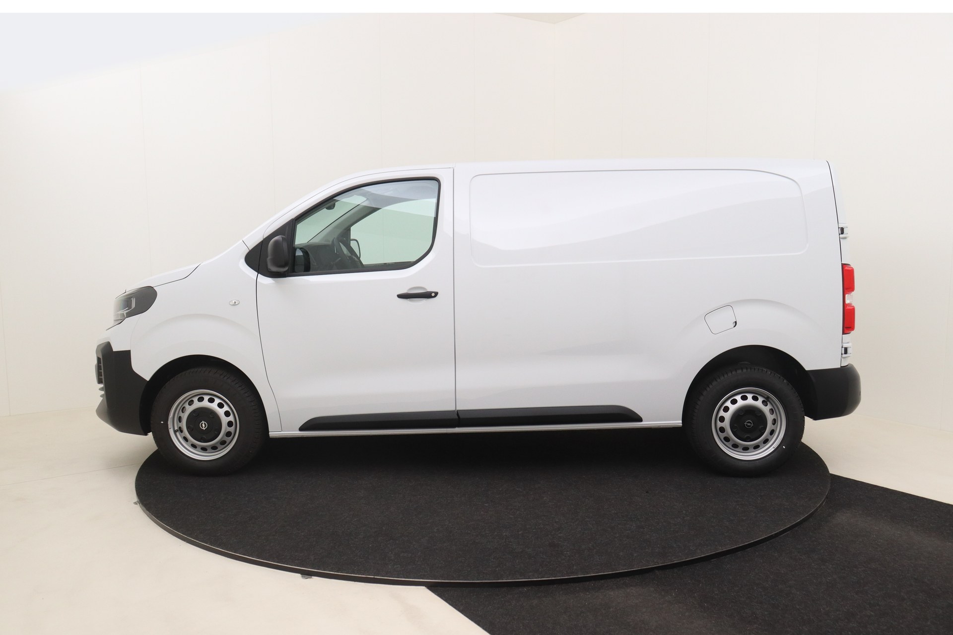 OPEL Vivaro 2.0 Turbo D 145ch MT6 New Van L2