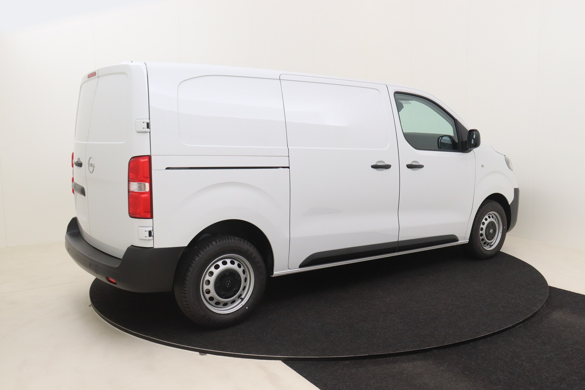 OPEL Vivaro 2.0 Turbo D 145ch MT6 New Van L2