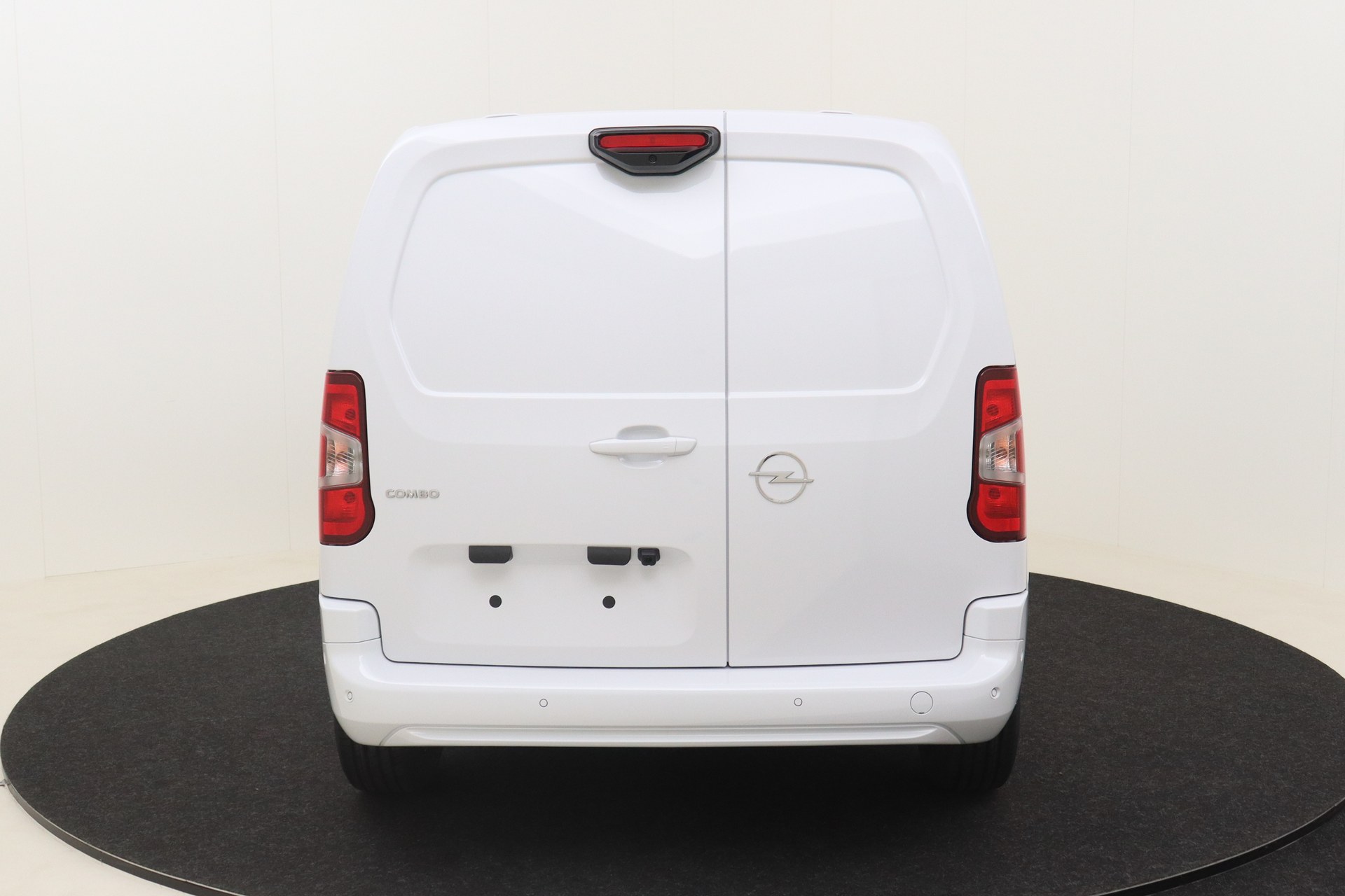 OPEL COMBO 1.5 Turbo D 100 S/S MT6    New Cargo L1H1 Light