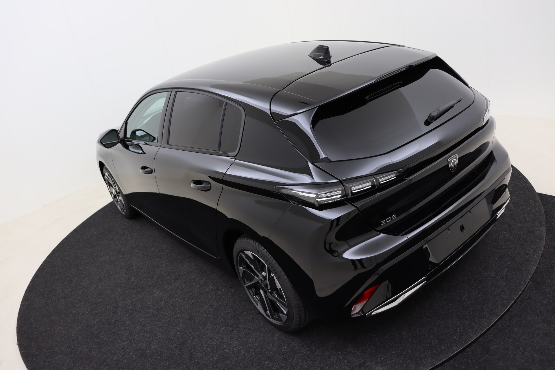 PEUGEOT 308 Hybrid 145 e-DCS6 Allure