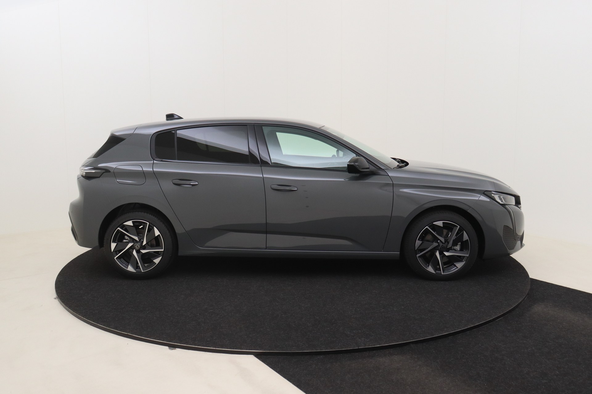 PEUGEOT 308 Hybrid 145 e-DCS6 Allure