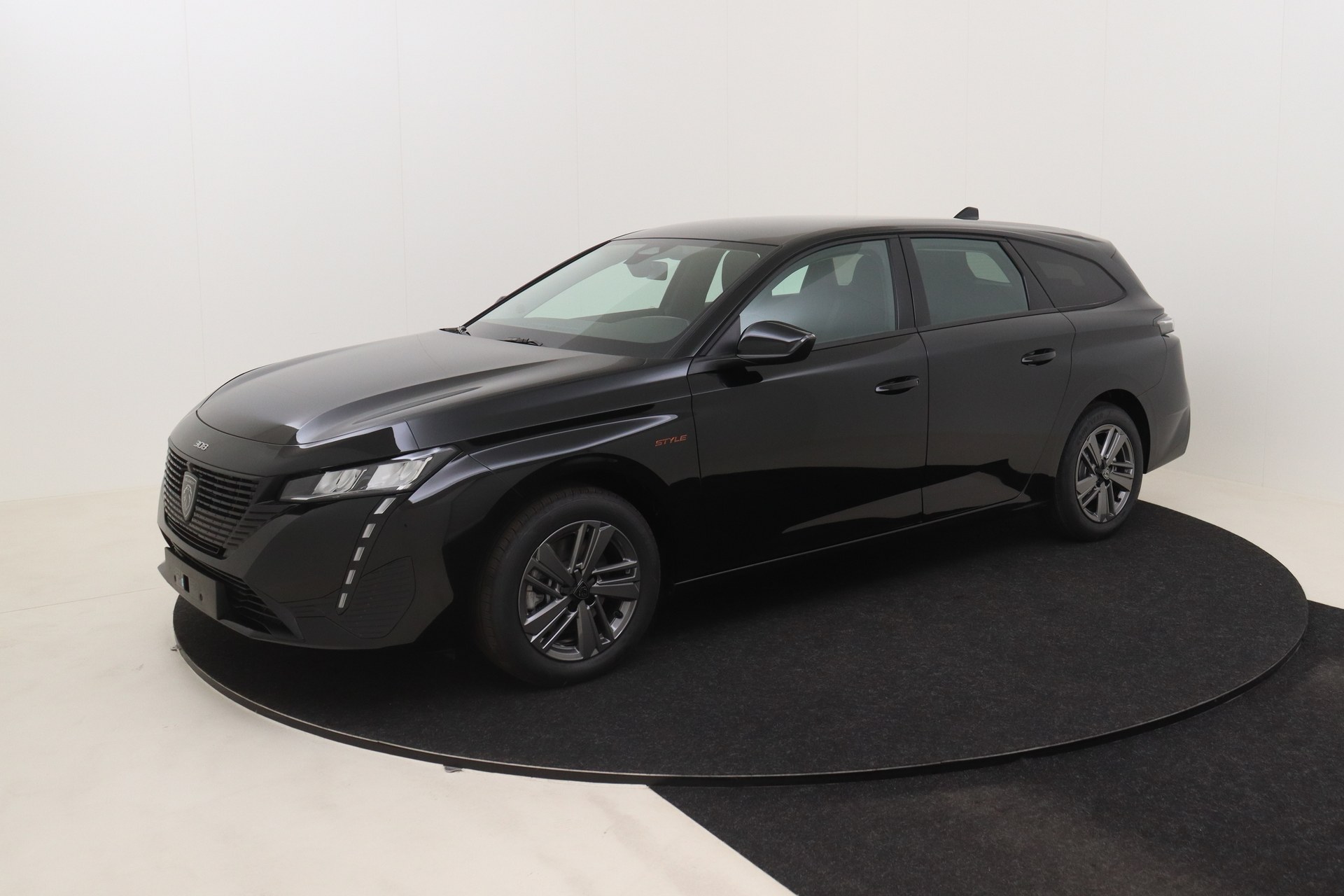 PEUGEOT 308 SW Hybrid 145 e-DCS6 Style